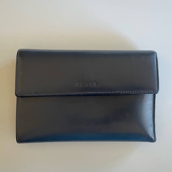 Prada Wallet - Picture 1 of 13